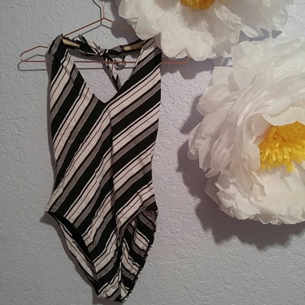 Newport News, Sunstreak Vintage 80's One Piece